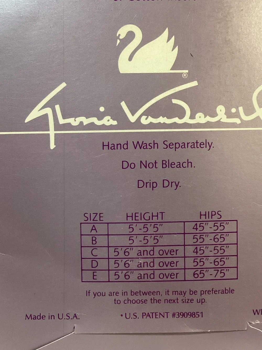 Gloria Vanderbilt Daysheer Pantyhose Nylons NIB White & Off White Size D USA